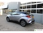 Toyota C-HR 2.0 Hybrid First Edition 1e Eig Boekjes Trekhaak JBL Sounds systeem.