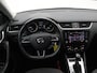 Skoda Octavia Combi 1.5 TSI Greentech Business Edition | Trekhaak | Stoelverwarming | Navigatie |