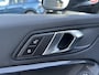 BMW 1-Serie 118i Executive Edition M SPORT | HARMAN & KARDON | ELEKTRISCHE ACHTERKLEP | CAMERA | ADAPTIVE CRUISE CONTROL | STOEL- & STUURVERWARMING | HEAD-UP | 19 INCH | INDIVIDUAL KLEUR STORM BAY METALLIC BOMVOL OPTIES