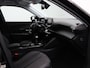 Peugeot 2008 1.2 PureTech Allure Pack | Achteruitrijcamera | Airco (automatisch) | Armsteun voor