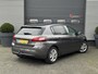 Peugeot 308 1.2 PureTech Blue Lion | Panoramadak | Navigatie | Lichtmetalen Velgen | Parkeersensoren |
