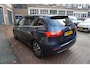 Mercedes-Benz B-klasse 180 Business Solution Aut7 Night | NAP | Rijkelijk uitgevoerd | Apple Carplay | Camera | Parkeer assistent | Sportinterieur | Cruise + Lane | Sportvelgen | etc