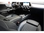 Mercedes-Benz B-klasse 180 Business Solution Aut7 Night | NAP | Rijkelijk uitgevoerd | Apple Carplay | Camera | Parkeer assistent | Sportinterieur | Cruise + Lane | Sportvelgen | etc