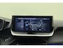 Peugeot 2008 1.2 Hybrid 136 GT | AUTOMAAT | Adaptive Cruise Control | Navigatie | Camera | Climate Control | Full LED | 17'' LM Velgen | Apple Carplay/Android Auto | Full LED