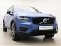 Volvo XC40 T4 211pk Recharge R-Design / Elektrisch verstelbare stoelen / Trekhaak / Nubuck / Harman en Kardon audio /
