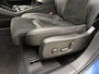 Volvo XC40 T4 211pk Recharge R-Design / Elektrisch verstelbare stoelen / Trekhaak / Nubuck / Harman en Kardon audio /