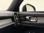 Volvo XC40 T4 211pk Recharge R-Design / Elektrisch verstelbare stoelen / Trekhaak / Nubuck / Harman en Kardon audio /