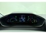 Peugeot e-208 EV Style 50 kWh | Navigatie | Stoelverwarming | Getint glas | Cruise control | Lichtmetalen velgen