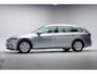 Volkswagen Passat 1.5 TSI Business Aut. [ Navigatie Virtual Camera Trekhaak ]