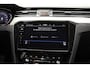 Volkswagen Passat 1.5 TSI Business Aut. [ Navigatie Virtual Camera Trekhaak ]