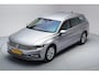 Volkswagen Passat 1.5 TSI Business Aut. [ Navigatie Virtual Camera Trekhaak ]