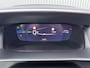 Peugeot e-2008 EV GT 54 kWh | Bomvol! | Alcantara Interieur | Panoramadak | Camera Voor + Achter | Stoelverwarming | Adaptive Cruise Control | Keyless Entery / Start | | Afwijkende dakkleur | Brake Assist System | DAB ontvanger