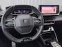 Peugeot e-2008 EV GT 54 kWh | Bomvol! | Alcantara Interieur | Panoramadak | Camera Voor + Achter | Stoelverwarming | Adaptive Cruise Control | Keyless Entery / Start | | Afwijkende dakkleur | Brake Assist System | DAB ontvanger