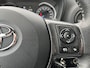 Toyota Yaris 1.5 VVT-i Dynamic | Automaat, Apple Carplay/Android Auto, Camera, Cruise controle, 15" LM-velgen, Rijbaan correctie, Grootlicht assistent, weinig km!