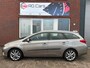 Toyota Auris Touring Sports 1.8 Hybrid Executive / Navi / Camera / PDC / Leder / Clima
