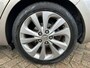 Toyota Auris Touring Sports 1.8 Hybrid Executive / Navi / Camera / PDC / Leder / Clima