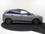 Mercedes-Benz B-klasse 200 Business Solution AMG /Panoramadak /Nightpakket /Achteruitrijcamera /18 Inch
