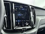 Volvo XC60 T6 Plug-in hybrid AWD Ultimate Dark | SILVER DAWN | Trekhaak | PDC V+A 360 camera | Stoel + Stuurverw | Elektrische achterklep | | Achterbank verwarmd | Apple Carplay/Android Auto|telefoonintegratie premium |