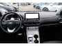 Hyundai Kona Electric EV Premium 64 kWh| Schuif -/ Kanteldak | Achteruitrijcamera | Stoel verwarming voor en achter | Achterbank verwarmbaar | Achteruitrijcamera | Anti Blokkeer Systeem