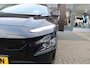 Hyundai Kona Electric EV Premium 64 kWh| Schuif -/ Kanteldak | Achteruitrijcamera | Stoel verwarming voor en achter | Achterbank verwarmbaar | Achteruitrijcamera | Anti Blokkeer Systeem