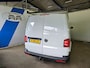 Volkswagen Transporter 2.0 TDI L2H1 / Trekhaak / Imperiaal / NL Auto