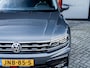 Volkswagen Tiguan 1.5 TSI ACT Highline Business R | Virtual Cockpit | Adaptieve LED Koplampen | LED Achterlichten | Navigatie | Parkeerassistent | Apple Carplay | Android Auto | Camera | Metallic Lak | Lichtmetalen velgen | Elektrische Kofferklep |