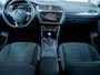 Volkswagen Tiguan 1.5 TSI ACT Highline Business R | Virtual Cockpit | Adaptieve LED Koplampen | LED Achterlichten | Navigatie | Parkeerassistent | Apple Carplay | Android Auto | Camera | Metallic Lak | Lichtmetalen velgen | Elektrische Kofferklep |