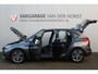 BMW 2-Serie Active Tourer 218i-140pk Executive Edition AUTOMAAT ! Uiterst nette, luxe en goed onderhouden hoogzitter. Autm. airco, metallic lak, trekhaak, cruise control, HUD, LED verl.,