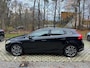 Volvo V40 D2 R-Design BTW