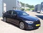 BMW 5-Serie 530e iPerformance High Executive M-PAKKET | DODEHOEK DETECTIE | NAVIAGTIE | RIJSTROOK HERKENING | ACHTERUIT RIJ CAMREA | PARKEER SENSOREN | KEYLESS GO/ENTRY | APPLE CARPLAY / ANDROID | CRUISE CONTROL | AIRCO\ECC | LED|
