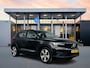 Volvo XC40 Recharge Core 70 kWh | 19" Allseason | Stoel/stuurverwarming | Warmtepomp | Parkeerverwarming | Parkeercamera | Parkeersensoren V+A | Google Navigatie |