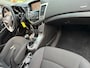 Chevrolet Cruze 1.6 LT met parkeersensoren en trekhaak en navigatie en airco en cruise controle