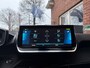 Peugeot e-2008 EV Allure 50 kWh STOELVERW+VOORRUITVERW. / CAMERA / HALF.LEER /