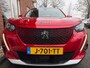 Peugeot e-2008 EV Allure 50 kWh STOELVERW+VOORRUITVERW. / CAMERA / HALF.LEER /