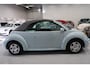 Volkswagen Beetle New Cabriolet 1.4i-16v Highline Leer Stoelverwarming Elektrische Kap Sportvelgen Windschot Zeer nette staat Youngtimer 4xElektrische ramen