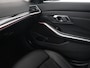 BMW 3-Serie 320i Executive | Sport Line | Half leder | Sportstoelen | Carplay | Live Cockpit | Full LED | Navigatie | Parkeerhulp | 18'' | DAB | Climate control | Bluetooth | Cruise control