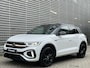 Volkswagen T-Roc 1.5 TSI 150pk DSG R-Line / Panoramadak / Digitale Cockpit / Black Style / Ergo Active Stoel / Navi Pro / Keyless / Alarm / Beats Audio / IQ LED / 18" LMV