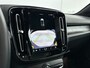 Volvo C40 Single Motor Extended Range Ultimate 82 kWh | 20" Allseason | Tailored Wool Blend Interieur | Trekhaak | Pixel LED | Getint glas | Harman Kardon | 360 Camera | Elektr. verst. Stoelen | Panoramadak | Warmtepomp