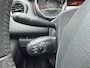 Peugeot 3008 1.6 VTi Access Airco . sportvelgen . trekhaak . hoge instap .