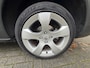 Peugeot 3008 1.6 VTi Access Airco . sportvelgen . trekhaak . hoge instap .