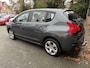 Peugeot 3008 1.6 VTi Access Airco . sportvelgen . trekhaak . hoge instap .