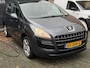 Peugeot 3008 1.6 VTi Access Airco . sportvelgen . trekhaak . hoge instap .