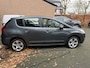 Peugeot 3008 1.6 VTi Access Airco . sportvelgen . trekhaak . hoge instap .