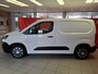 Peugeot Partner 1.2 Benzine Premium uitv., Airco, Navigatie