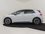 Volkswagen ID.3 First Plus 58 kWh 204pk | Camera achter | Navigatie | App connect | Stoelverwarming | Adaptief cruise control | 19"LMV