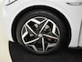 Volkswagen ID.3 First Plus 58 kWh 204pk | Camera achter | Navigatie | App connect | Stoelverwarming | Adaptief cruise control | 19"LMV