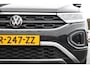 Volkswagen T-Roc 1.5 TSI Life LED | Virtual Cockpit | Carplay | Trekhaak | Adapt. Cruise | DAB | Navi | Airco | PDC V+A | LMV