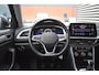 Volkswagen T-Roc 1.5 TSI Life LED | Virtual Cockpit | Carplay | Trekhaak | Adapt. Cruise | DAB | Navi | Airco | PDC V+A | LMV