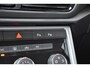 Volkswagen T-Roc 1.5 TSI Life LED | Virtual Cockpit | Carplay | Trekhaak | Adapt. Cruise | DAB | Navi | Airco | PDC V+A | LMV