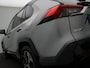 Toyota RAV4 2.5 Plug-in Hybrid AWD Bi-Tone Plus 1500kg trekgewicht | Stoelventilatie! | Stoelverwarming Voor+Achter | Parkeersensoren | JBL | APK 11-2027 |